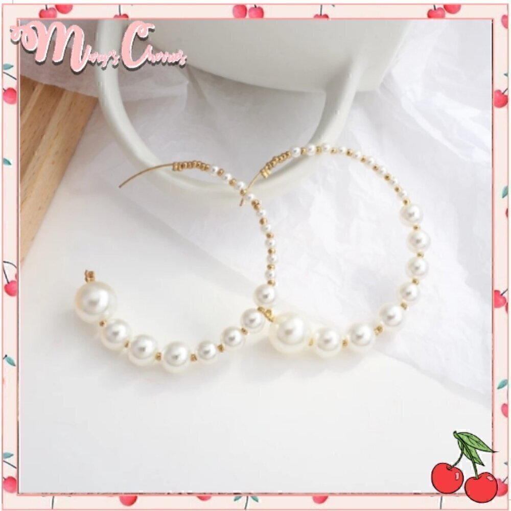 🍒 Pearl Studded Hoops